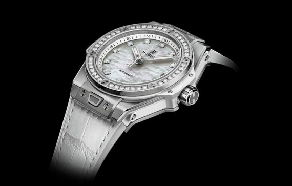 HUBLOT TUNG PHIÊN BẢN BIG BANG ONE CLICK CHO THỊ TRƯỜNG VIỆT