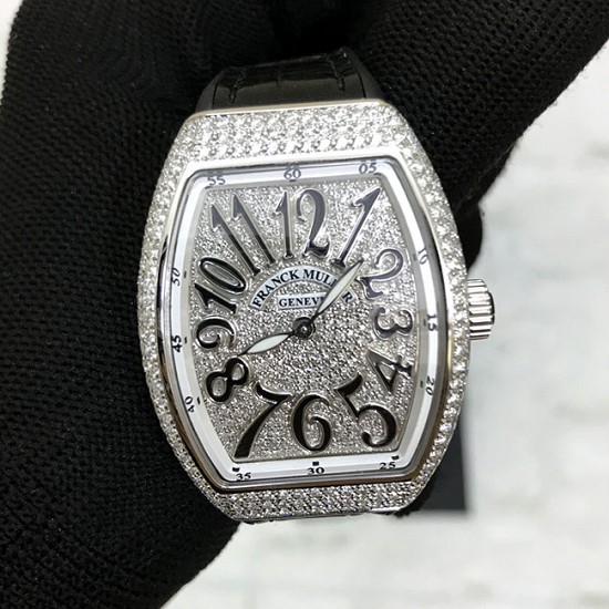 VIDEO: Đồng hồ Franck Muller Vanguard V32 Quartz Diamond White Dial